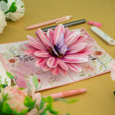 Carte pop-up fleur avec papillon